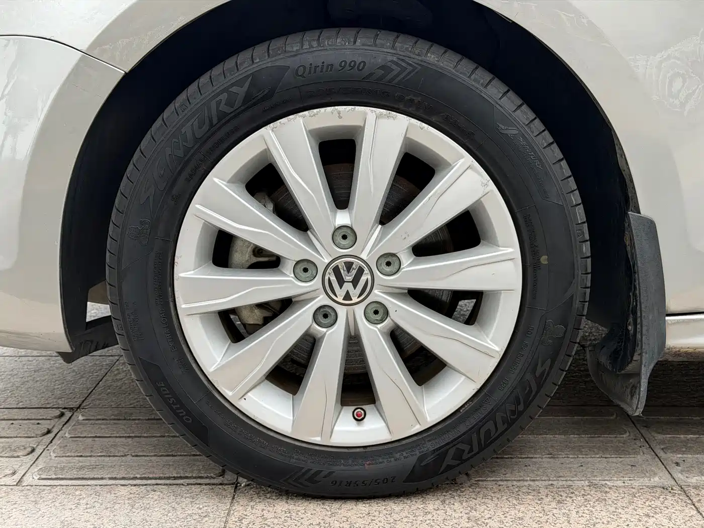 Volkswagen Sagitar 2014 1.4TSI Automatic Luxury фото 13