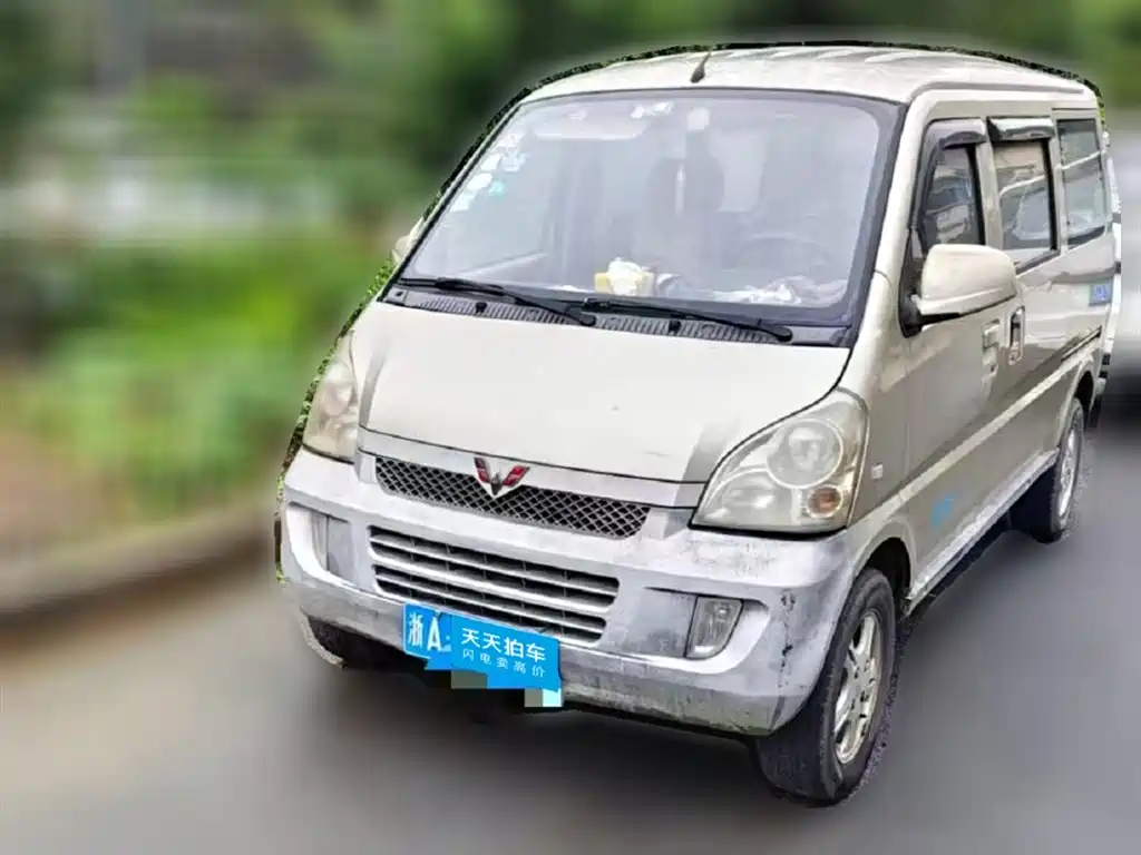 Wuling Motors Wuling Rongguang 2011 2011 1.2L Standard Model