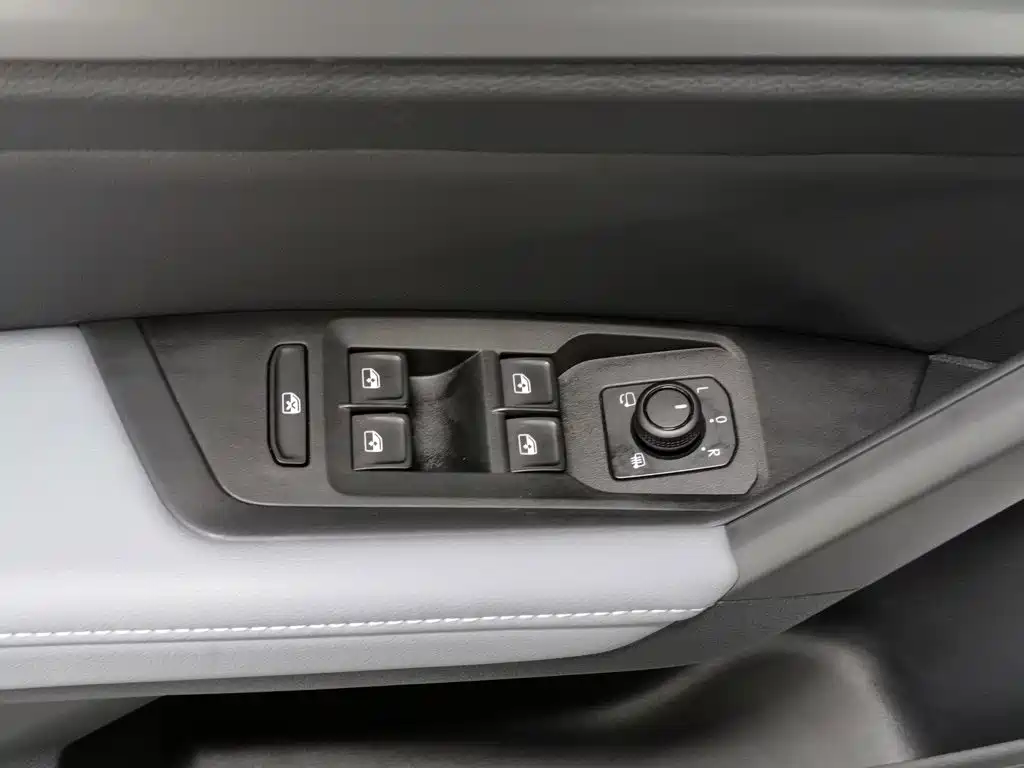 Volkswagen Lavida 2026 2024 Model 1.5L Automatic Starlight 5 Million Edition
