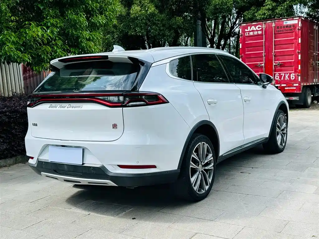 BYD TANG