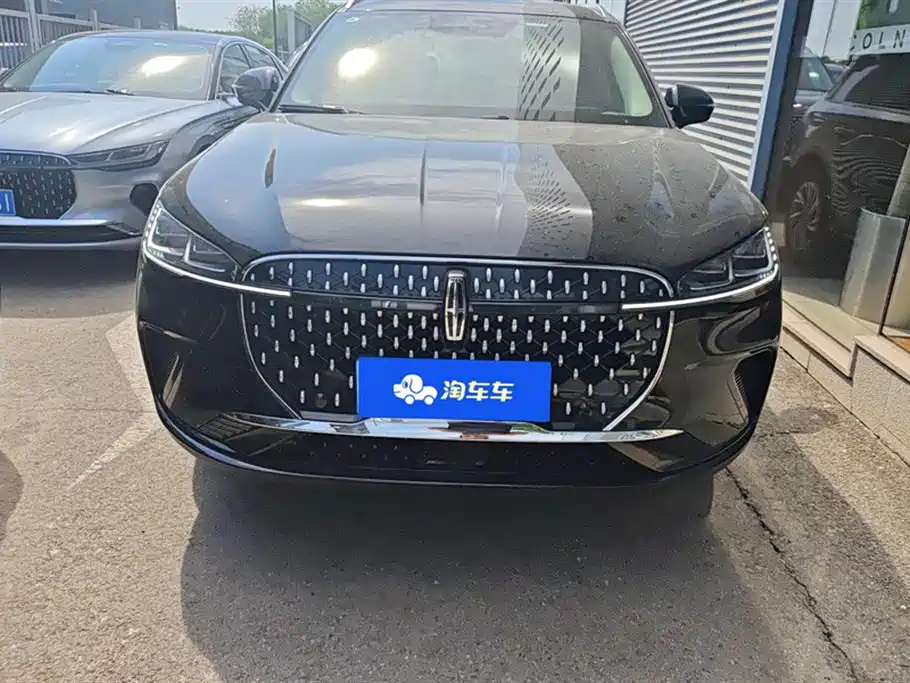 LINCOLN ADVENTURER