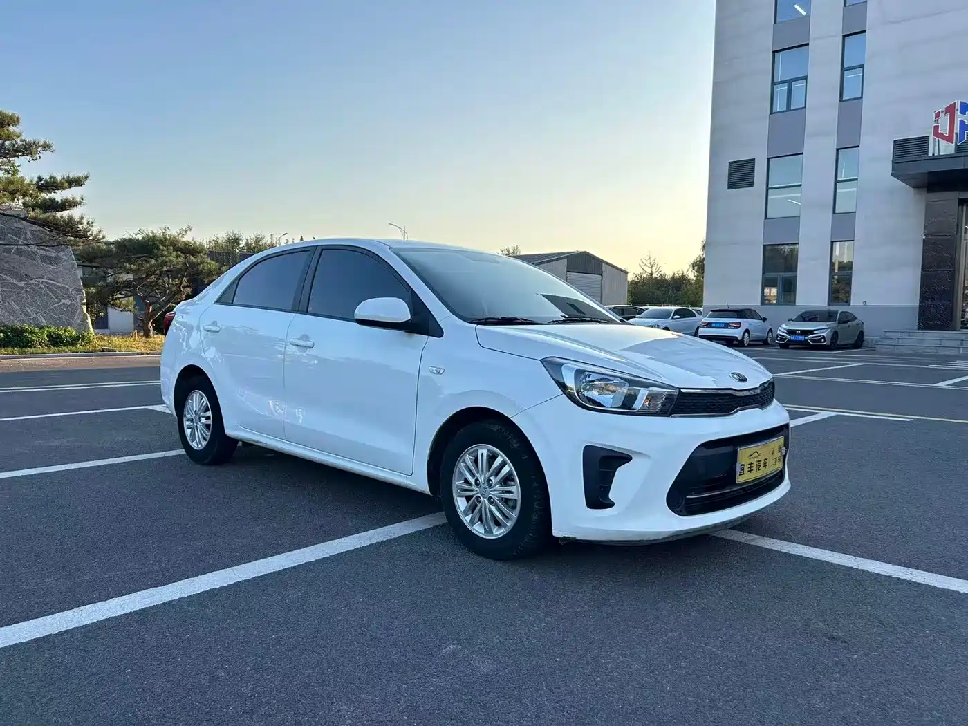 Kia Pegas 2021 2020 Facelift 1.4L Auto Comfort Sunroof Edition