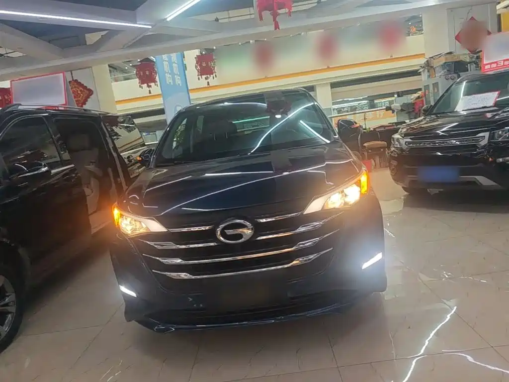 GAC Trumpchi Trumpchi M6 2019 270T DCT Luxury Edition (7-seater) (China VI) фото 3