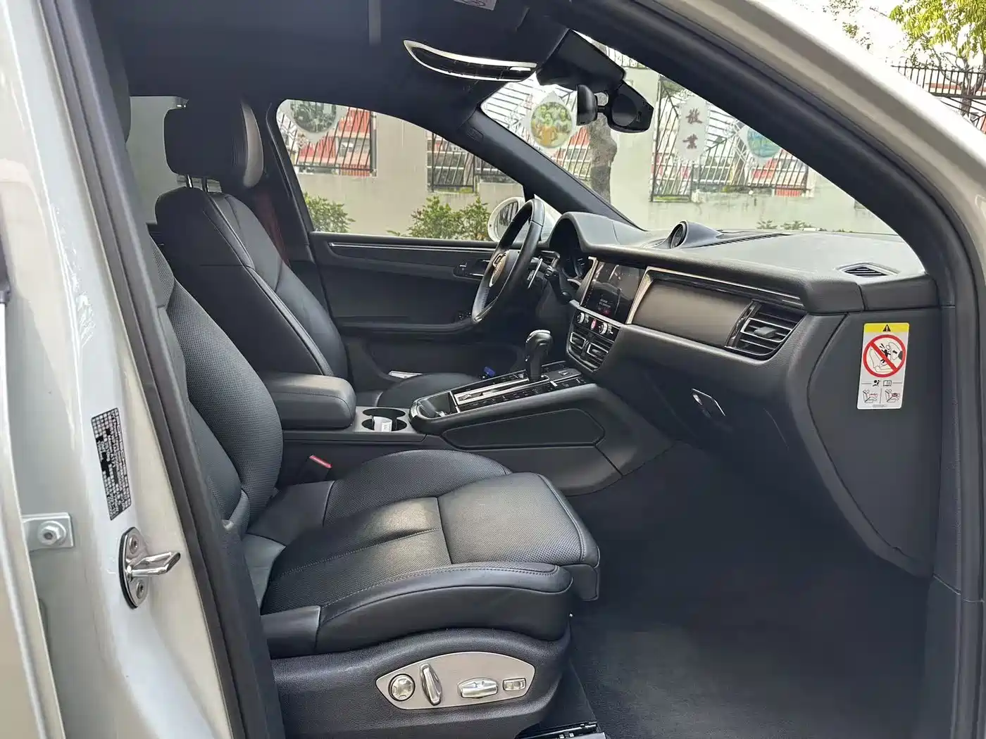 Porsche Macan 2022 Macan 2.0T фото 11