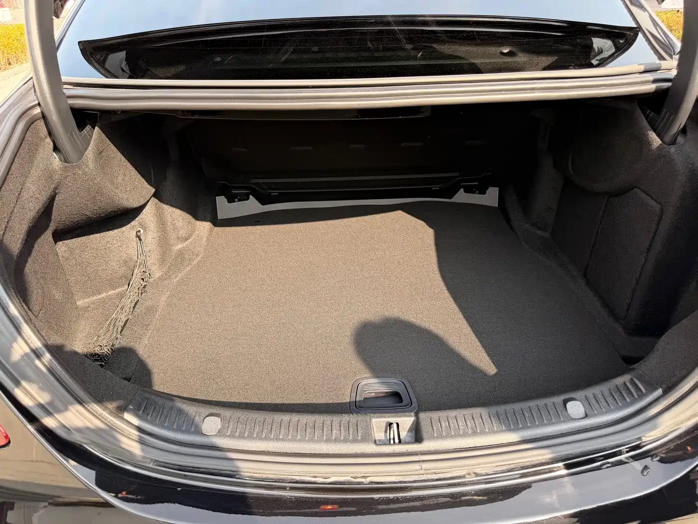 Mercedes-Benz E-Class 2020 E 300 L Luxury Model фото 16