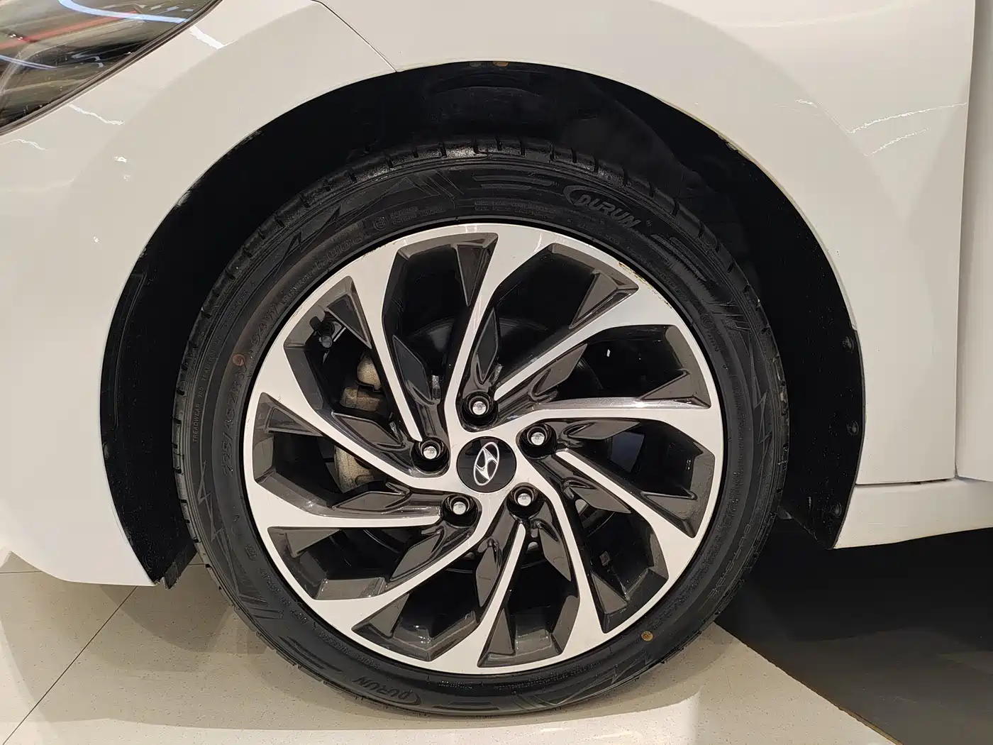 Hyundai Elantra 2020 1.5L CVT Smart Style·Elite фото 14