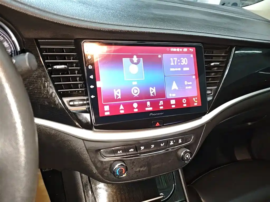 Buick Verano 2015 Sedan 20T Dual-clutch Leading фото 13
