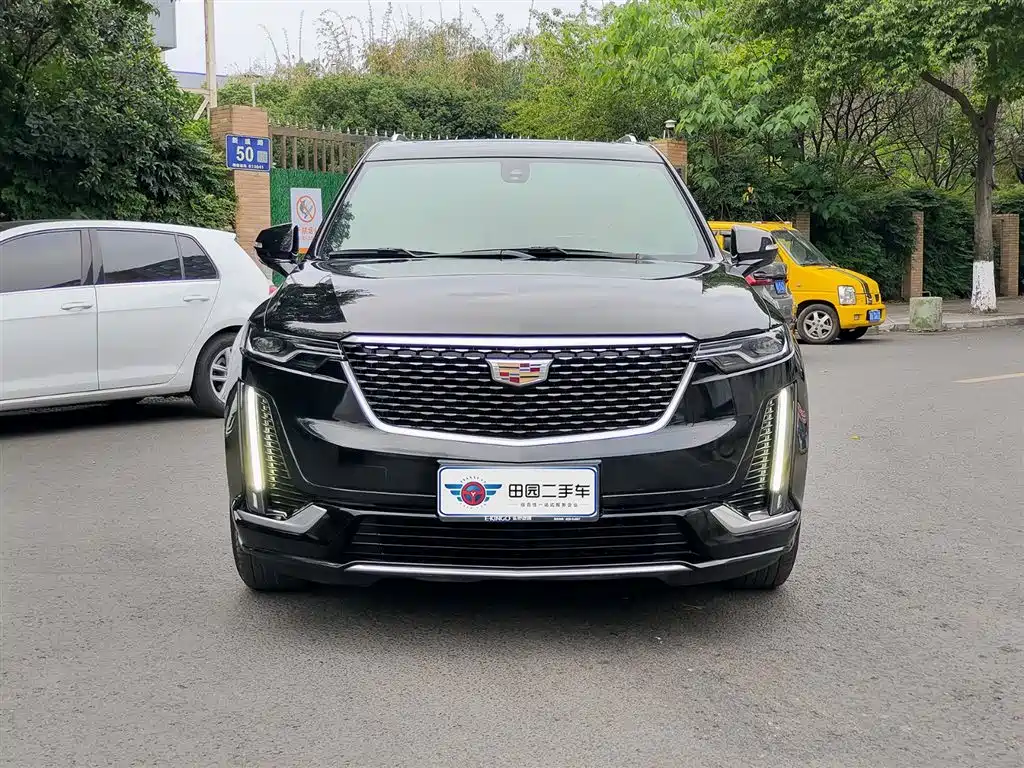 Cadillac XT6 2021 28T 6-Seater Style фото 2