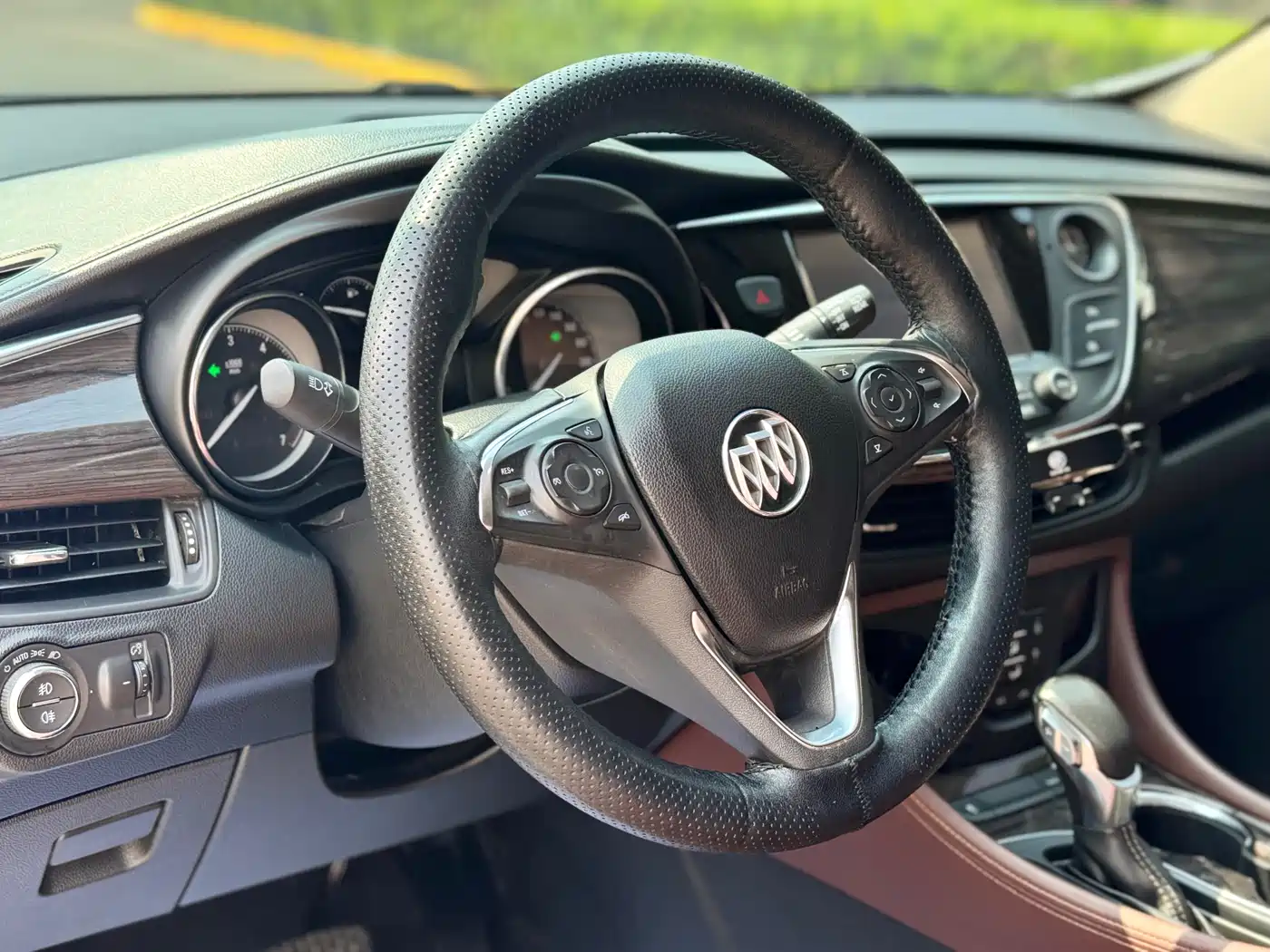 Buick Envision Plus 2017 28T AWD Elite фото 6
