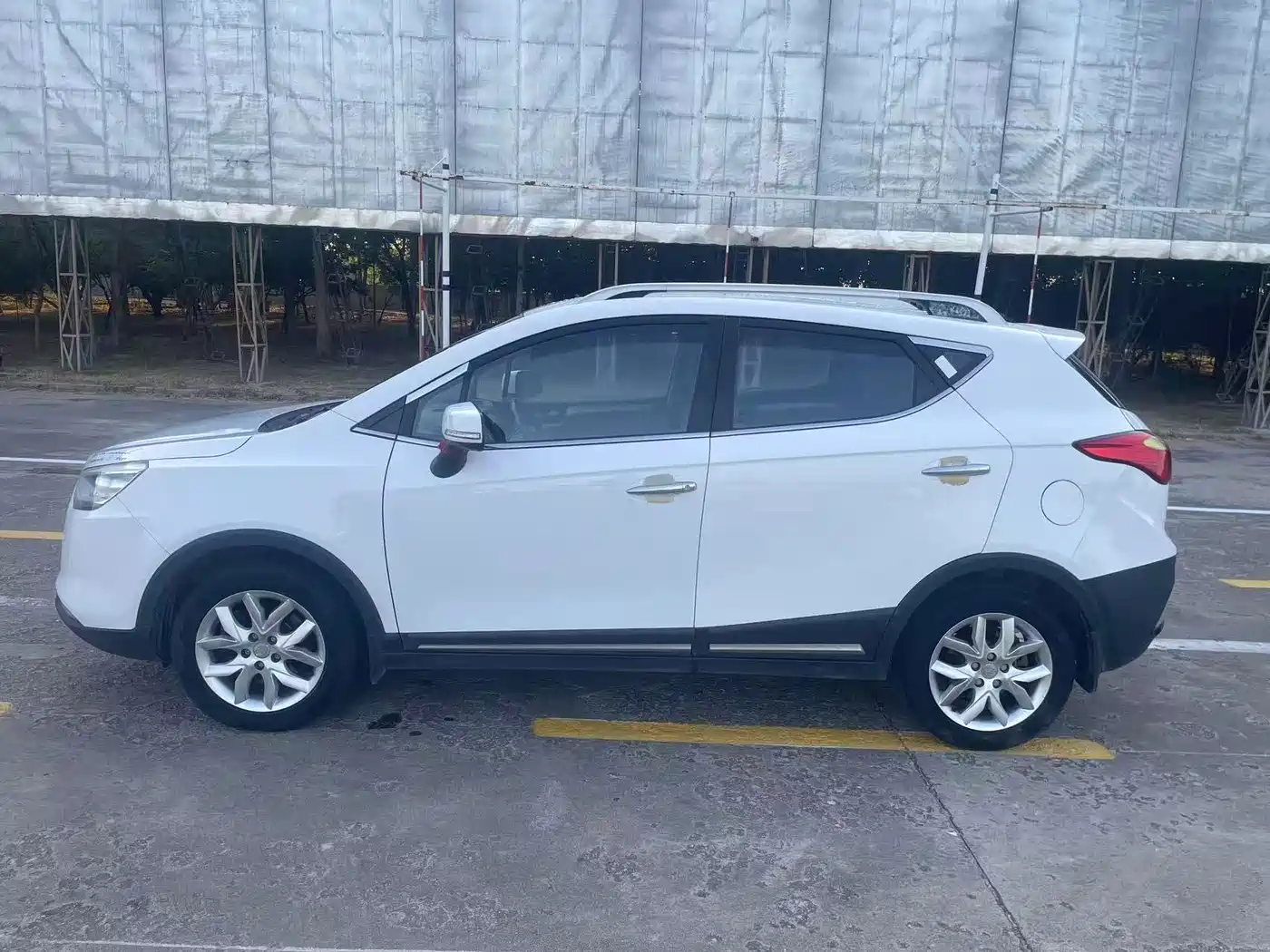 JAC Refine S3 2014 2014 1.5L Manual Luxury Smart