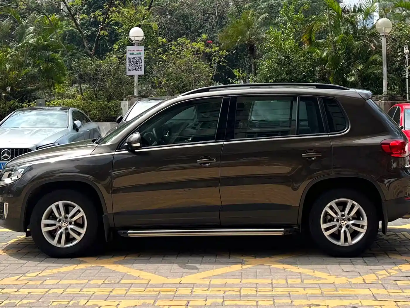 Volkswagen Tiguan 2015 1.8TSI Automatic 2WD Trendline фото 12