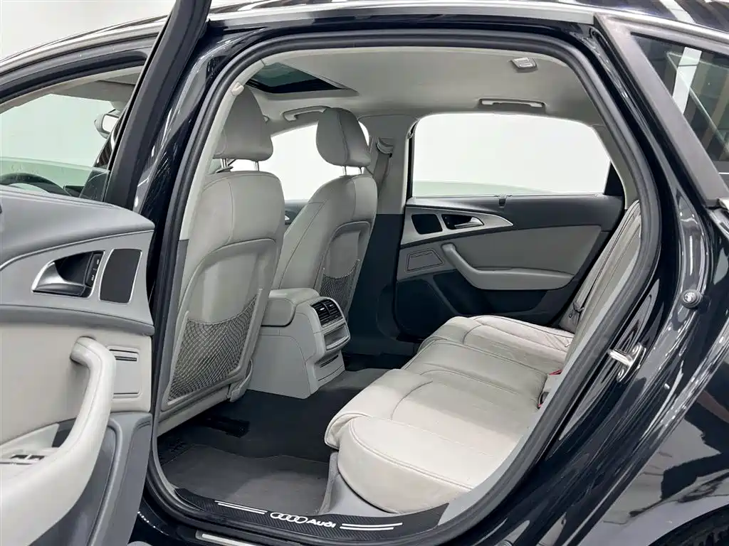 Audi A6L 2012 TFSI Standard фото 9
