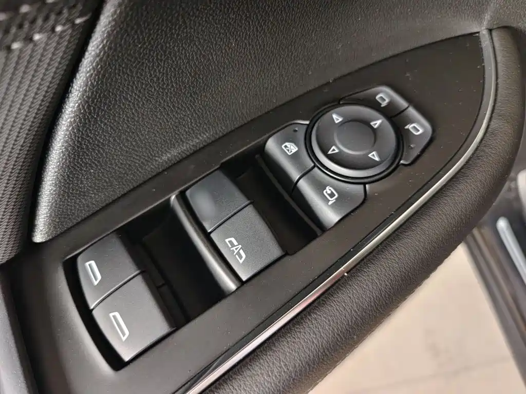 Buick Envision Plus 2025 2025 Enclave Plus 28T 2WD Platinum Edition