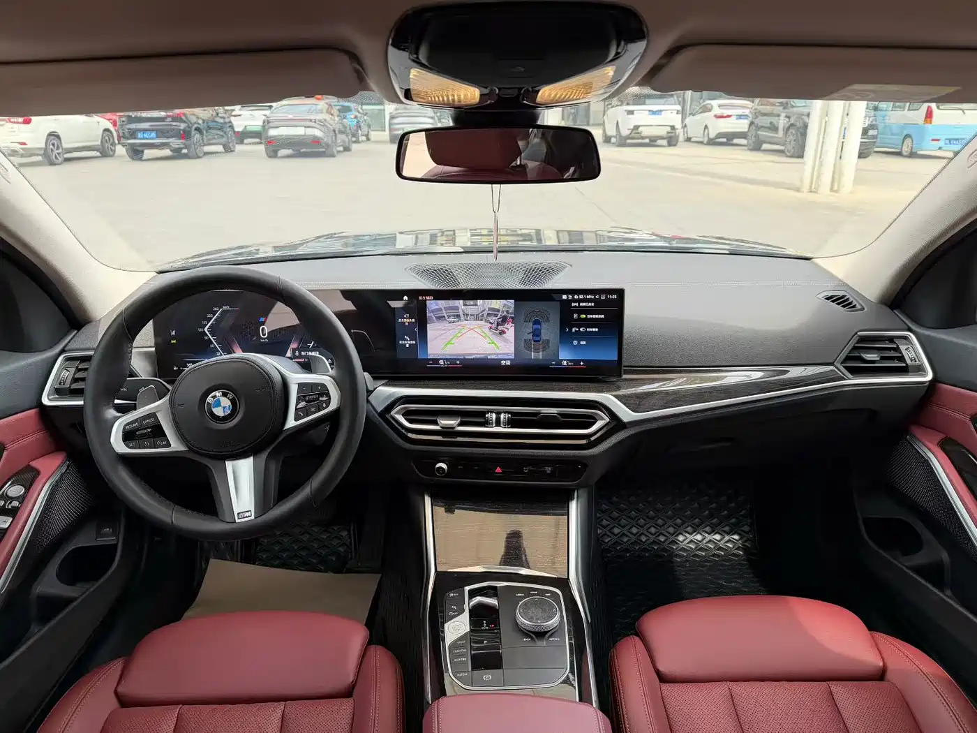 BMW 3 Series 2023 325Li M Sport Package фото 9