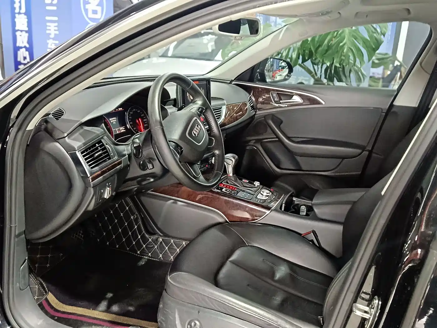 Audi A6L 2014 30 FSI Luxury фото 5