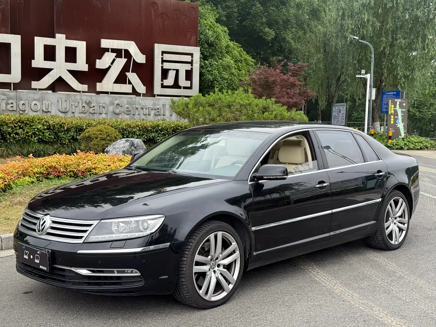 Volkswagen Phaeton 2013 4.2L Poltrona Frau Edition