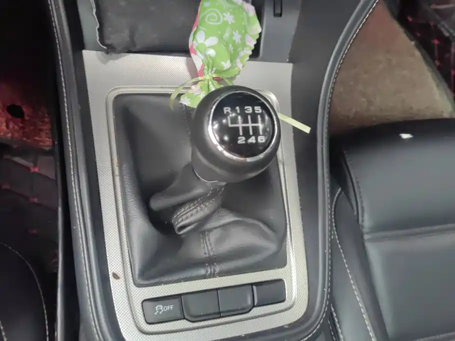 MG MG6 2018 2017 20T Manual Elite Smart Connect Version (China V)