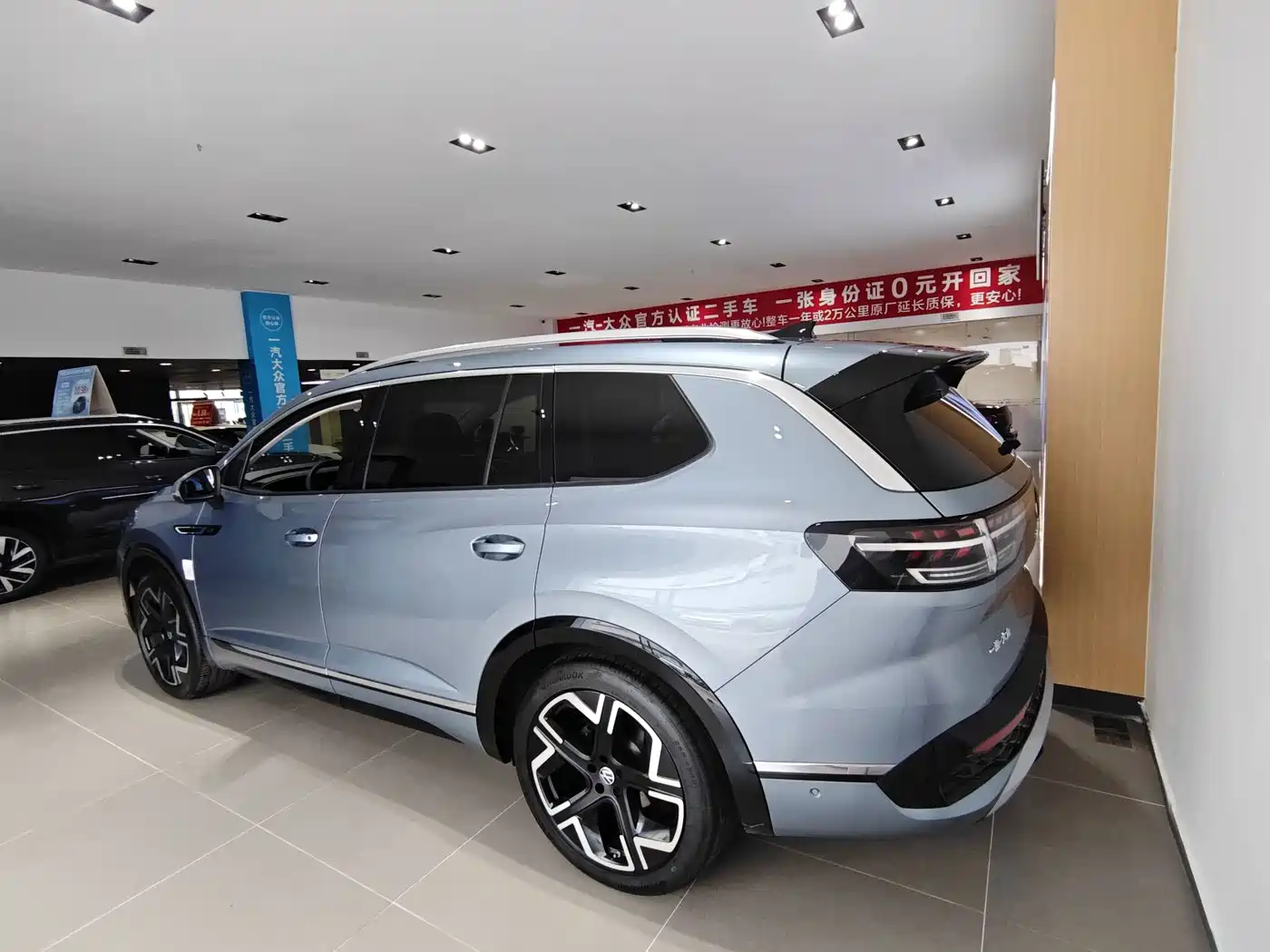 Volkswagen Talagon 2025 2025 450TSI R-Line 6-Seater
