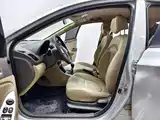 صورة 10 - Hyundai Verna