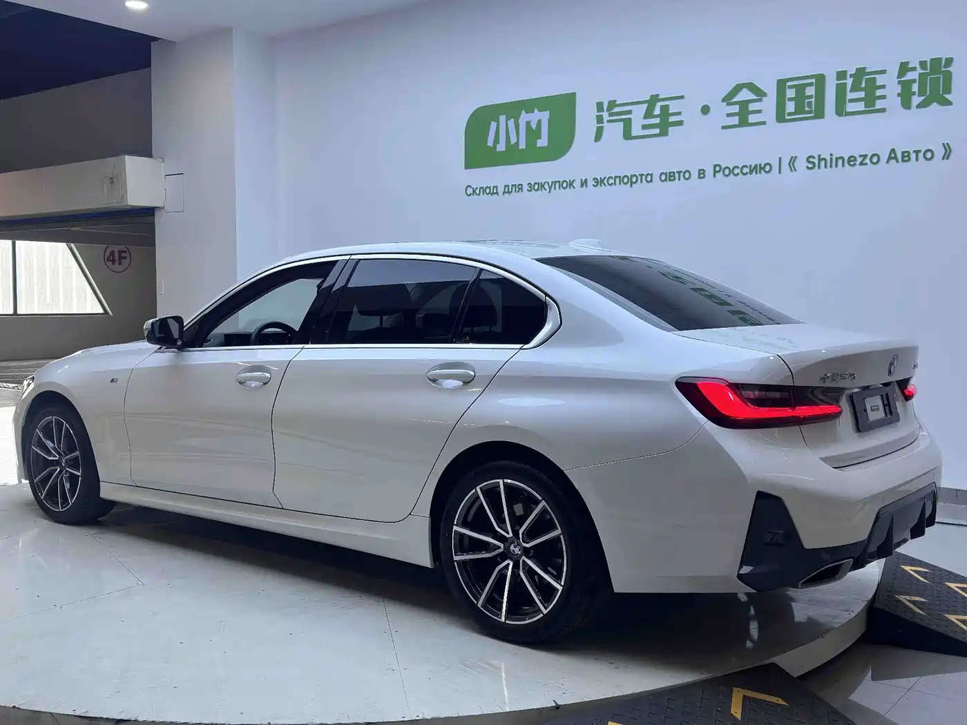BMW 3 Series 2023 320Li M Sport Package фото 4