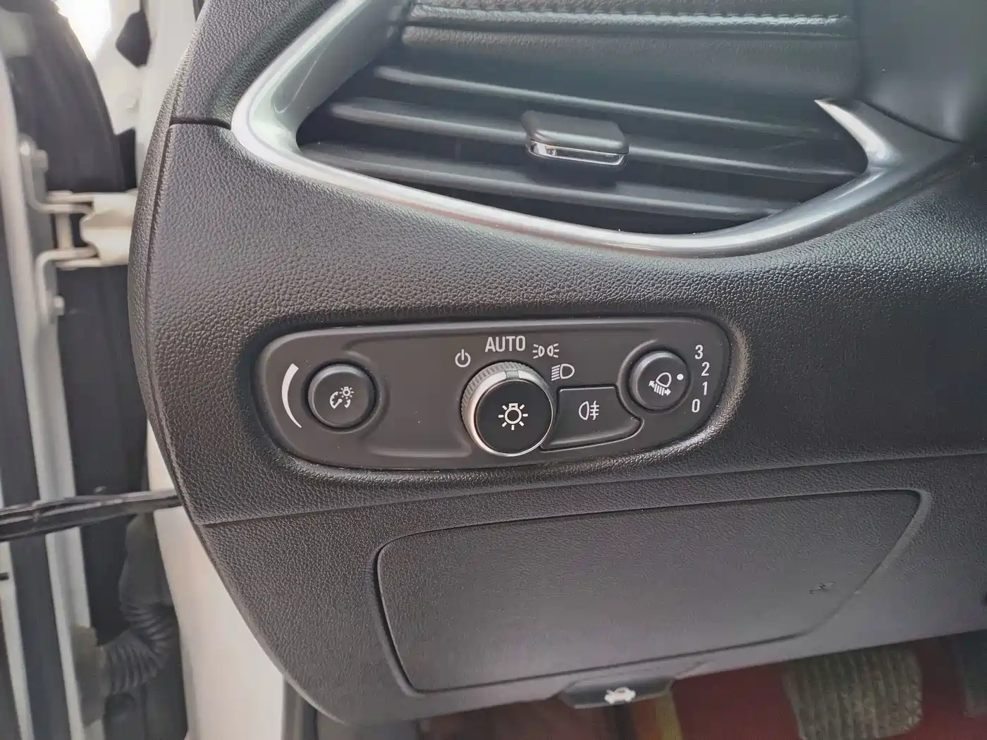 CHEVROLET MAI RUIBAO XL