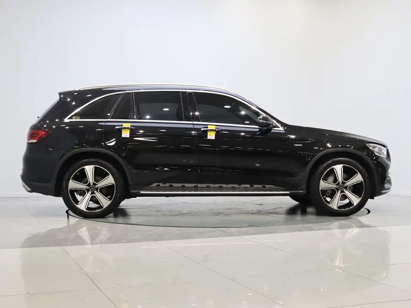 Mercedes-Benz GLC 2022 GLC 300 L 4MATIC Dynamic Collector's Edition фото 8