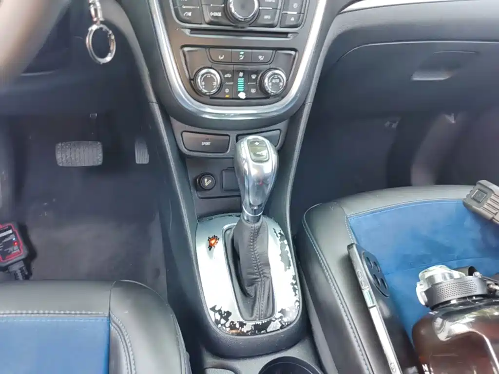 Photo 14 - Buick Encore