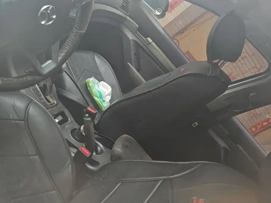 BAIC Senova X65 2015 2015 2.0T Automatic Elite