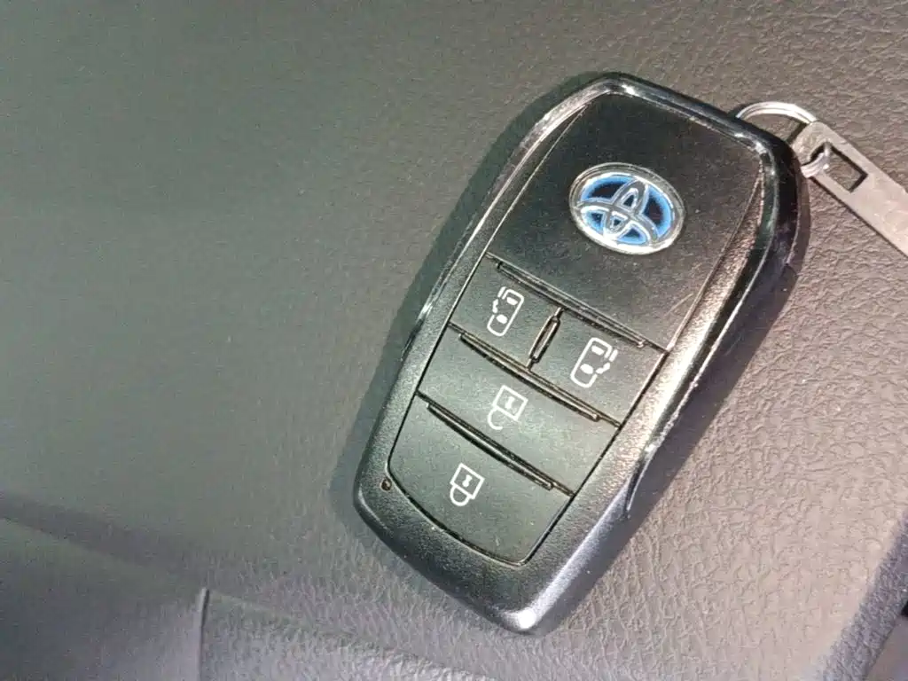 Toyota Granvia 2024 2023 2.5L Hybrid Comfort Edition