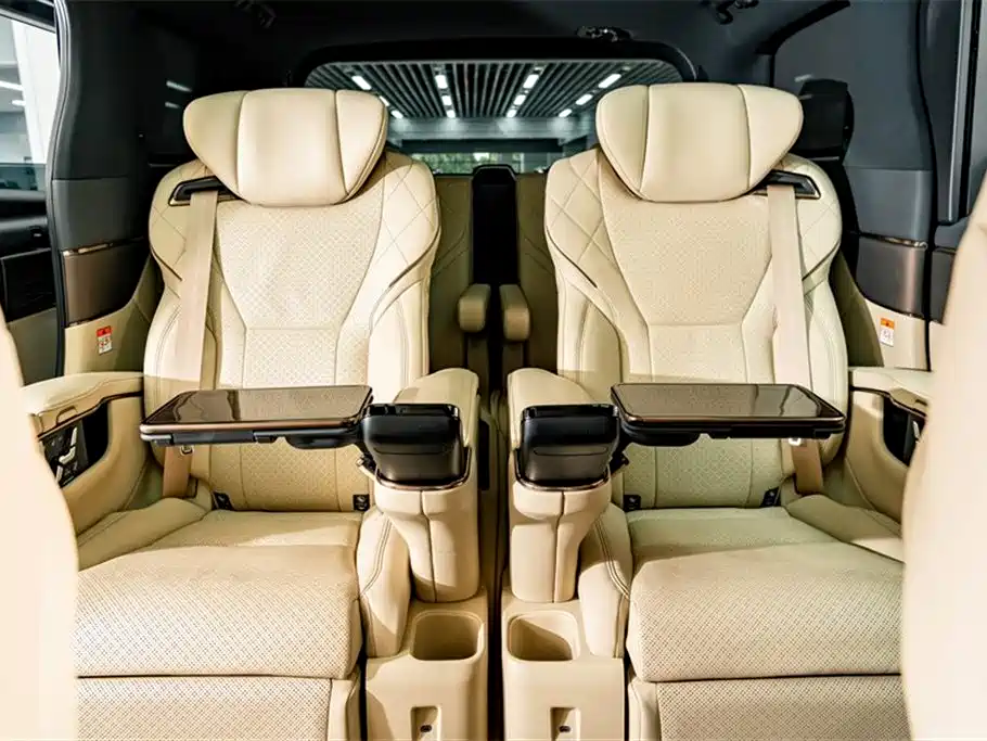 Toyota Alphard 2024 Hybrid 2.5L Ultimate Enjoyment Edition фото 26