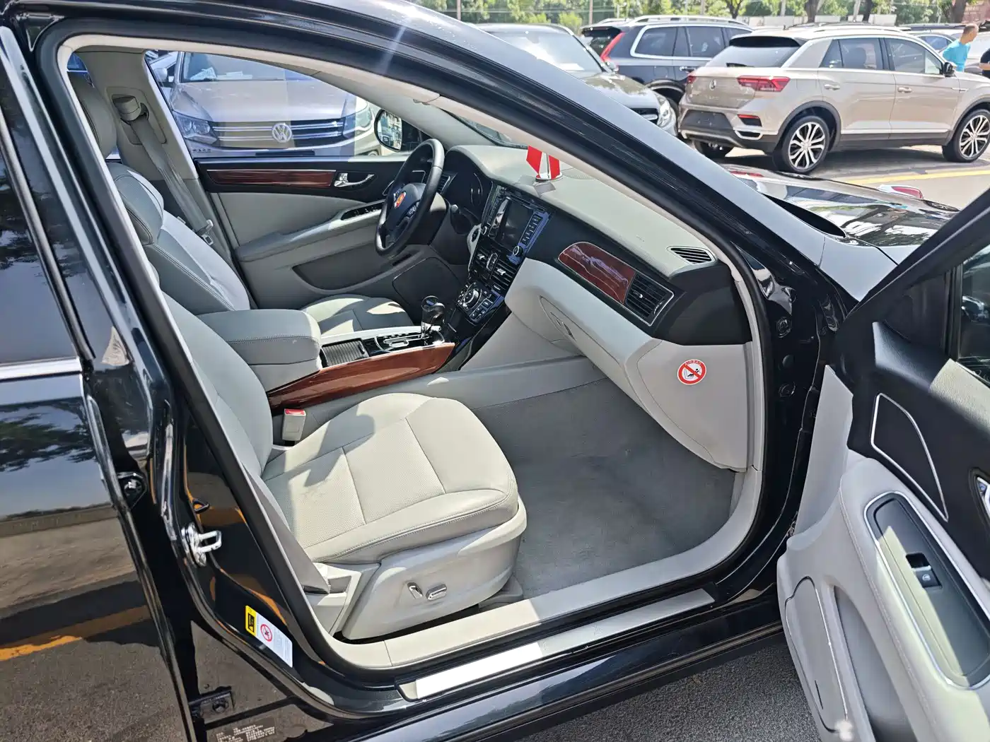 Hongqi H7 2015 2.0T Luxury фото 10