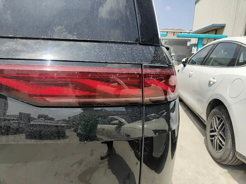 BYD Xia 2025 2025 DM-i 1.5T 180km Excellence