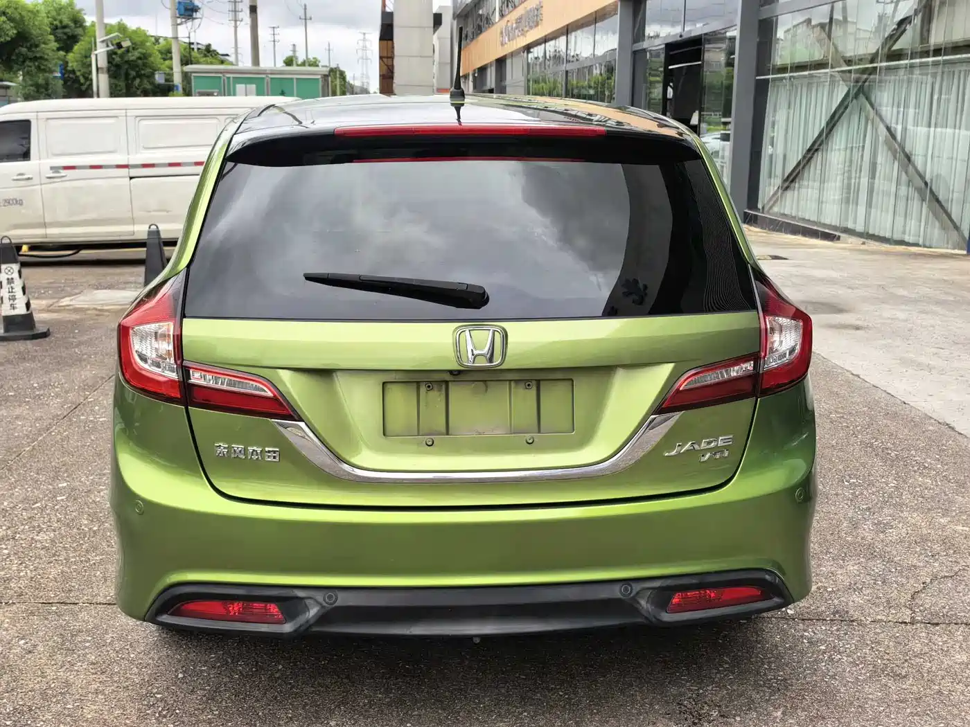 Honda Jade 2016 2014 1.8L CVT Luxury 5-seater