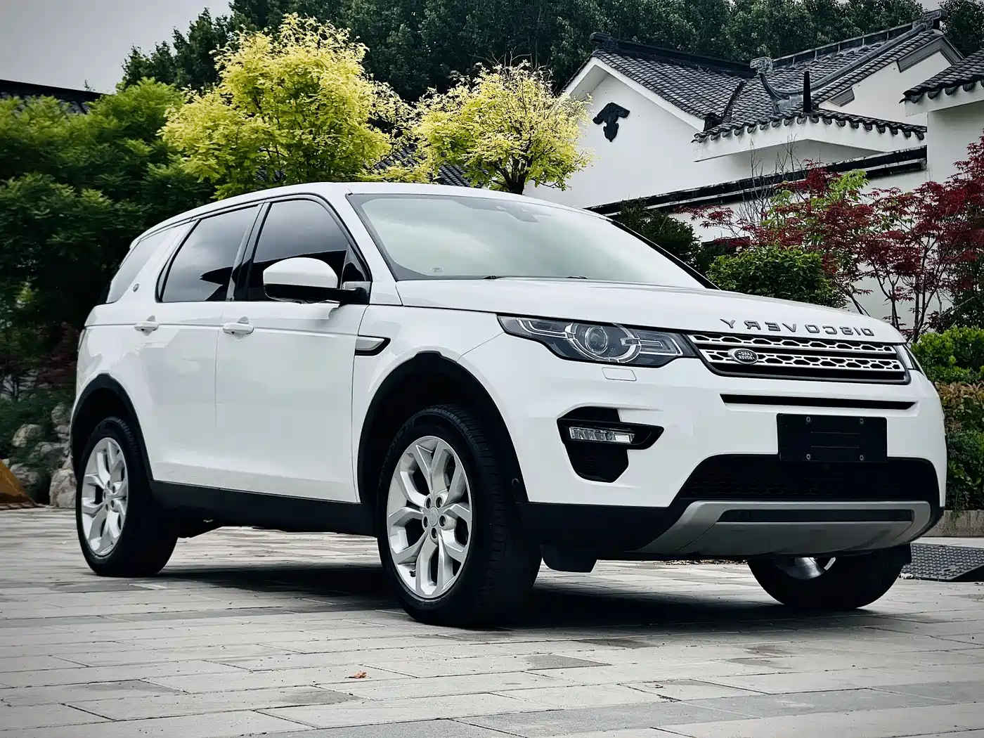 Land Rover Discovery Sport 2019 240PS HSE Edition China VI фото 3