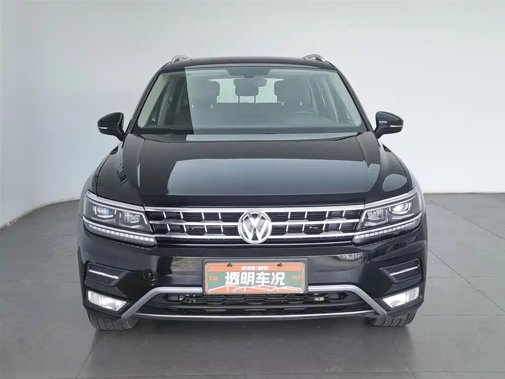 Volkswagen Tiguan L 2017 380TSI Automatic 4WD Luxury Edition фото 3