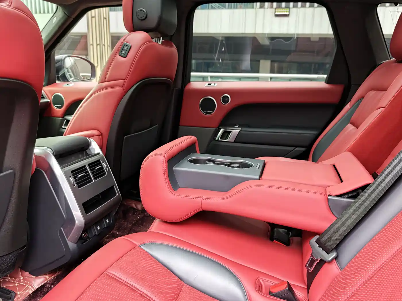 Land Rover Range Rover Sport 2018 3.0 SC V6 HSE DYNAMIC фото 14