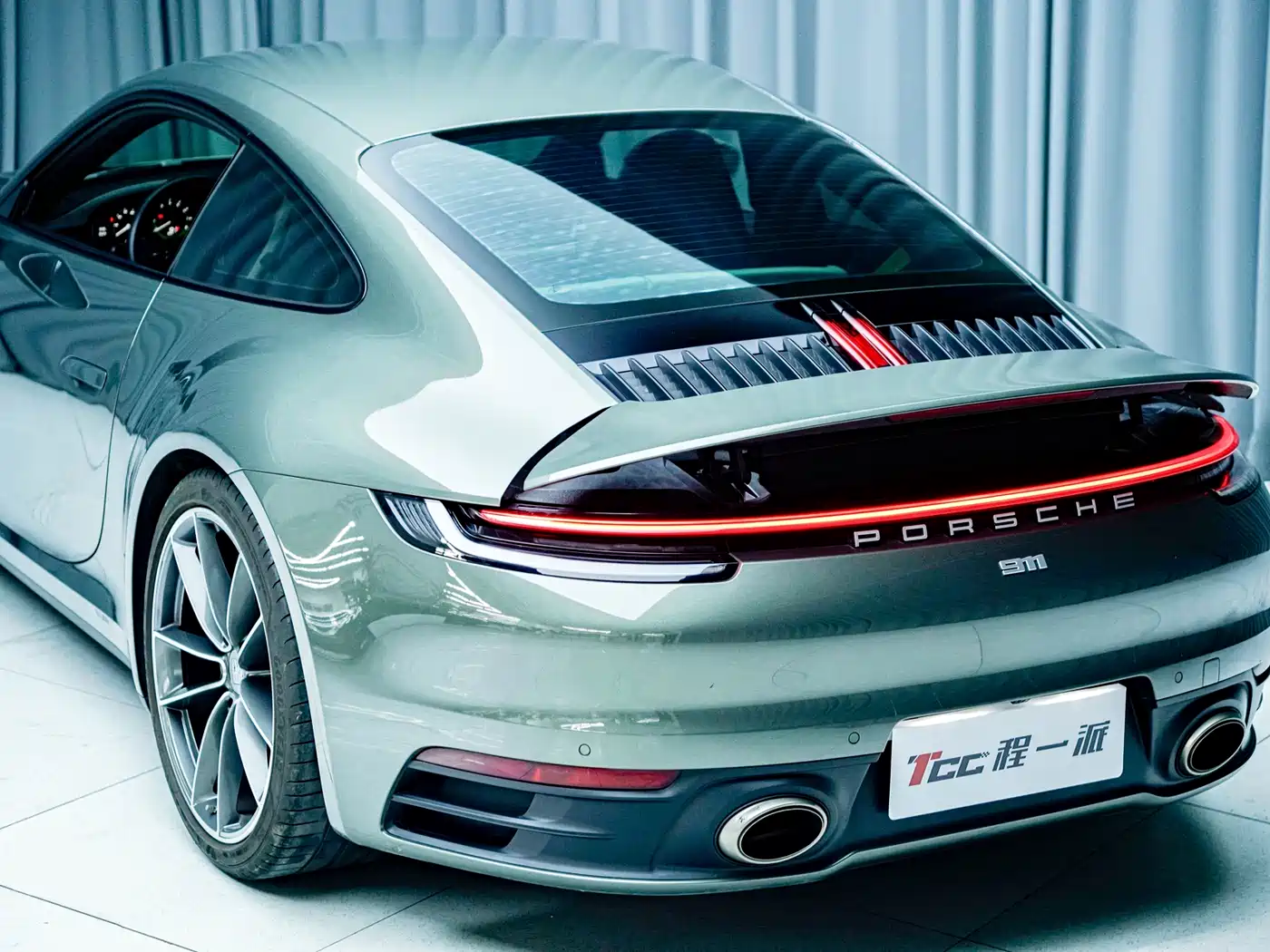 Porsche 911 2023 Carrera 3.0T фото 15