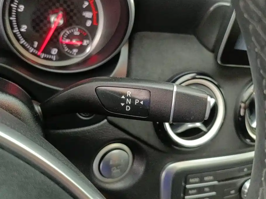 Mercedes-Benz A-Class (Import) 2017 A 200 Polar Limited Edition фото 16