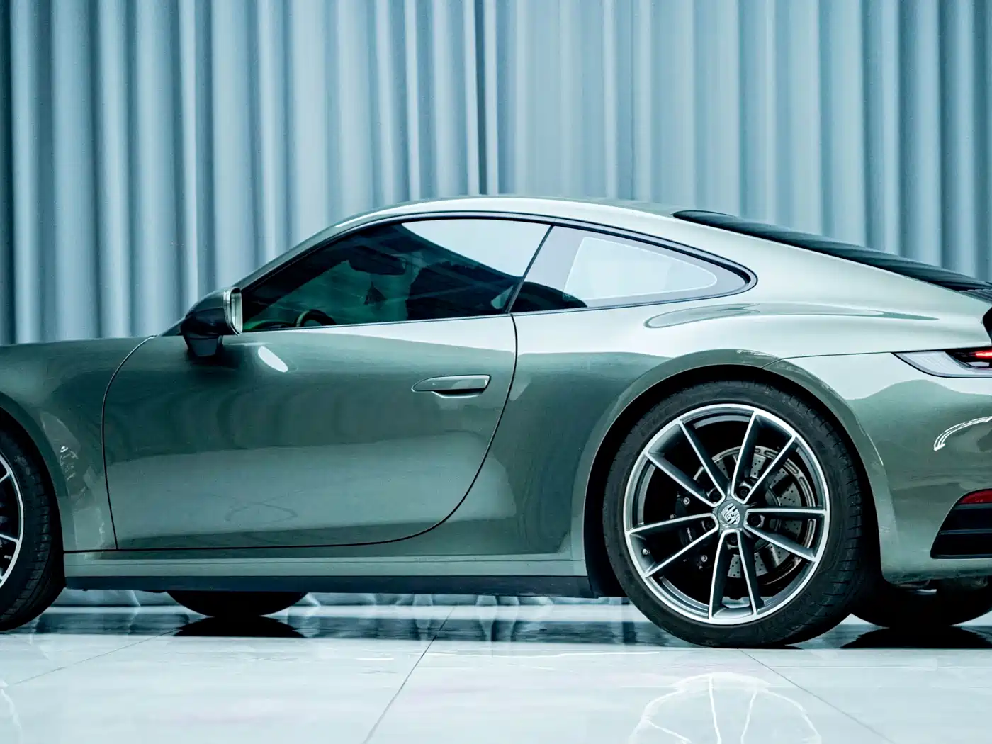 Porsche 911 2023 Carrera 3.0T фото 20