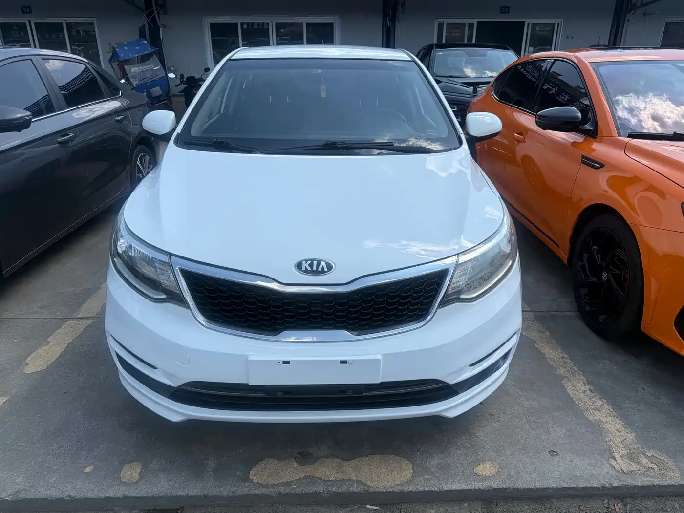 Kia K2 2017 Sedan 1.4L AT GLS фото 2