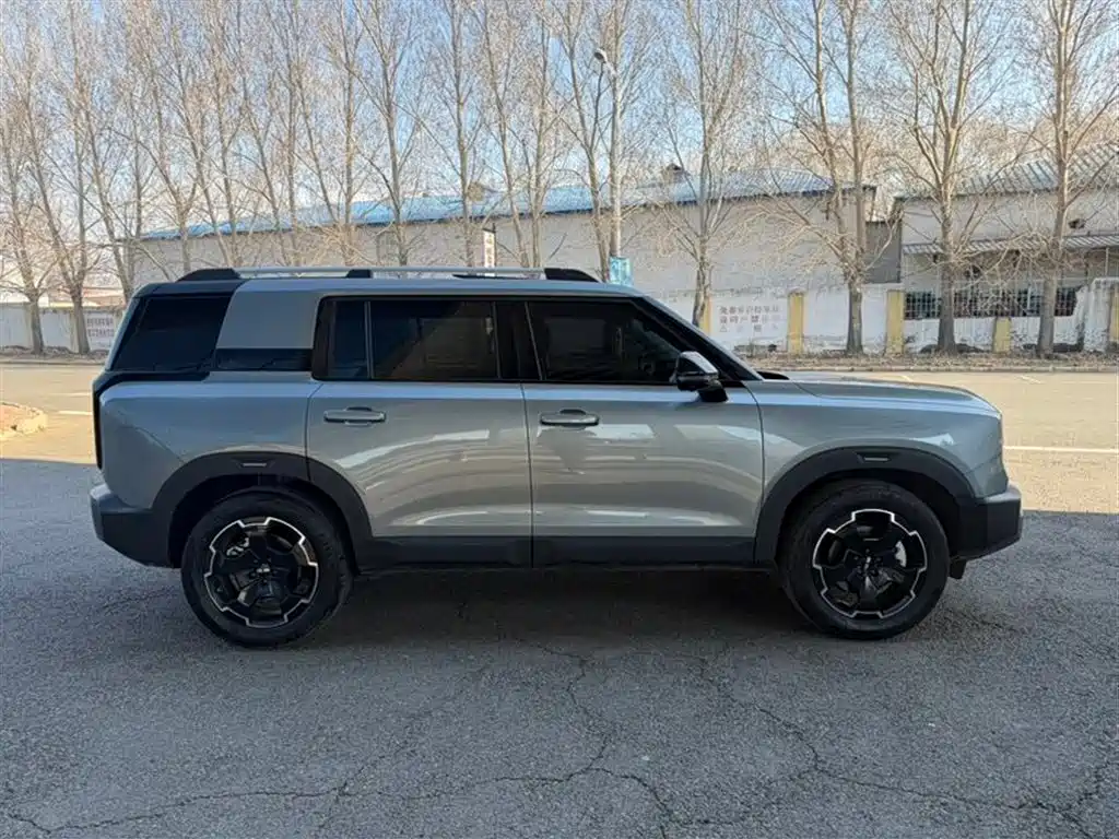 BAIC ORV Beijing Off-Road BJ30 2024 1.5T Magic Core Electric Drive Advanced Edition фото 3