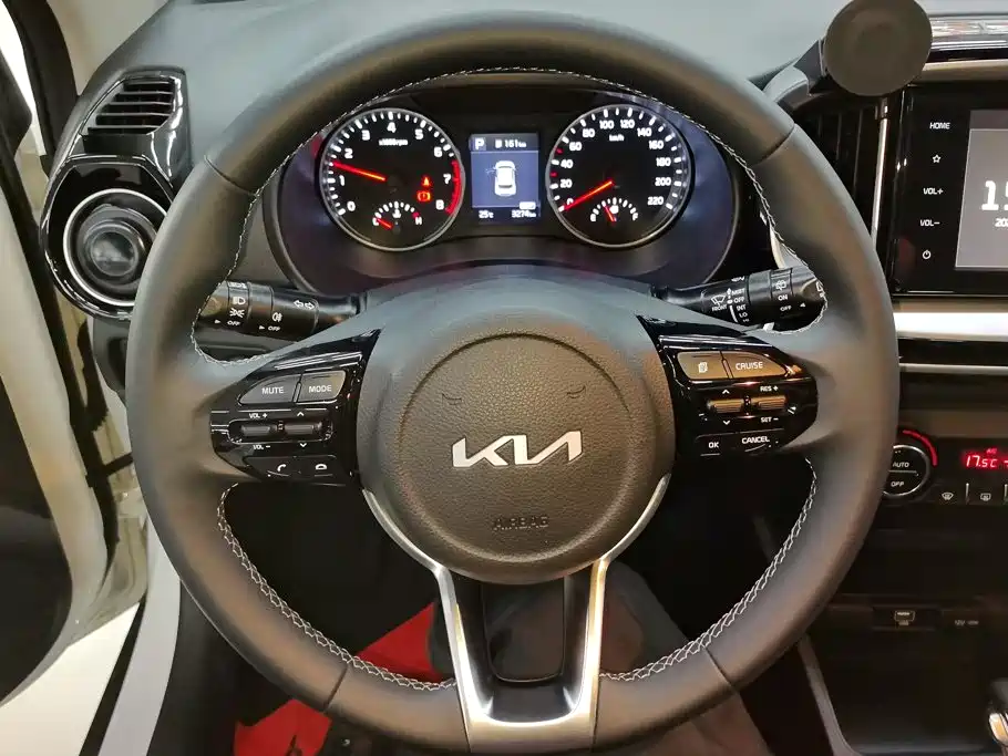 Фото 15 - Kia KX1