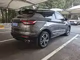 Фото 15 - Geely Coolray