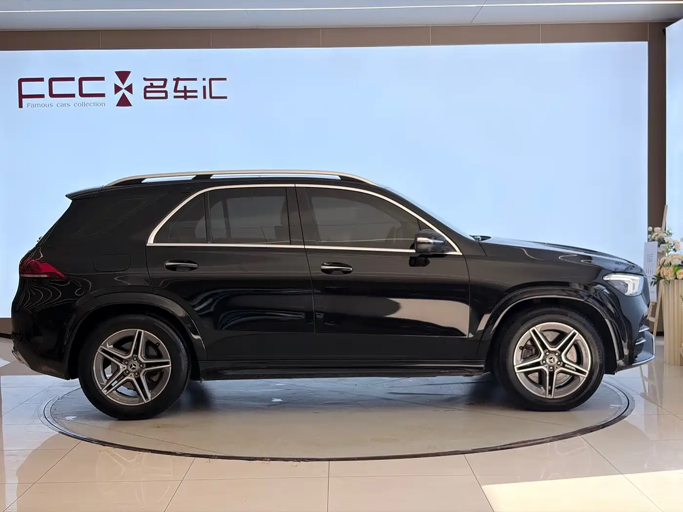 Mercedes-Benz GLE 2020 Facelift GLE 450 4MATIC Dynamic фото 4