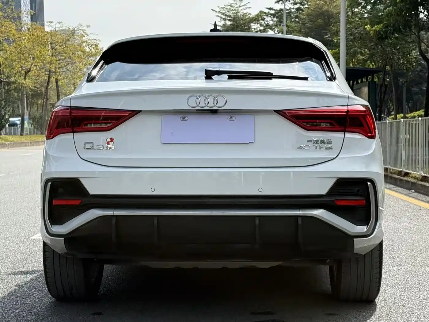 Audi Q3 Sportback 2023 40 TFSI Fashion фото 18