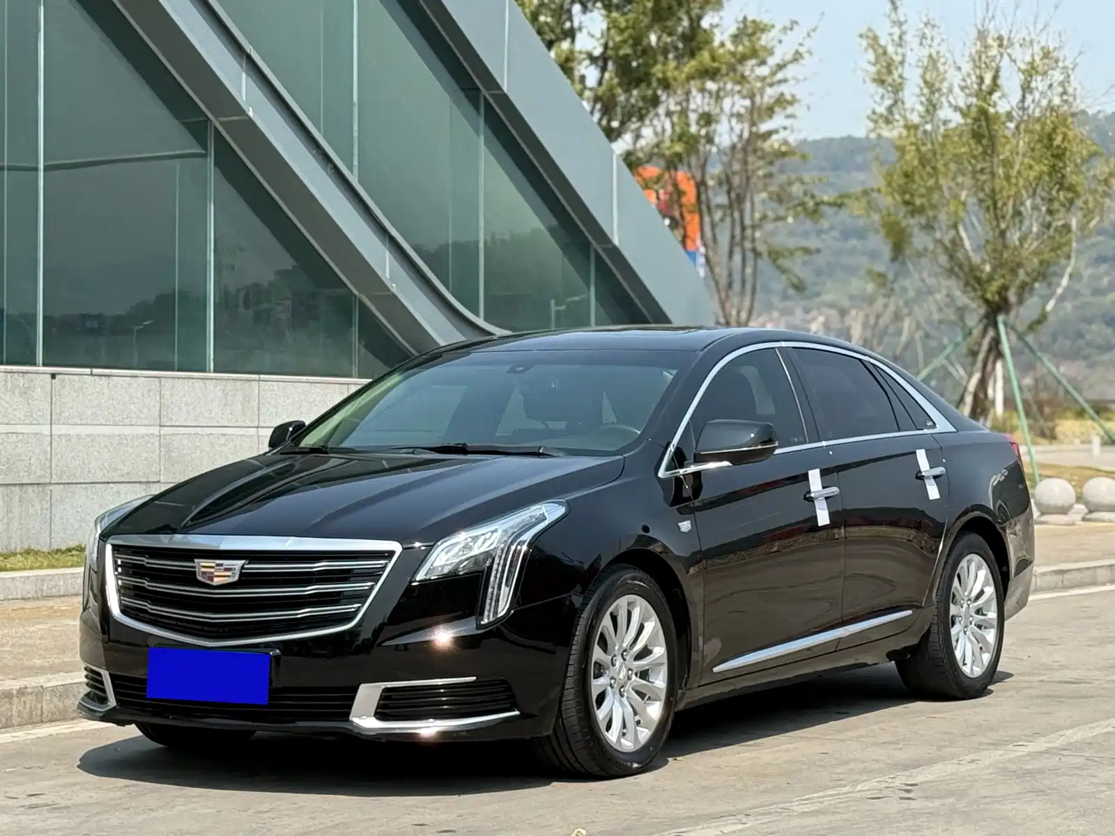 Photo 2 - Cadillac XTS
