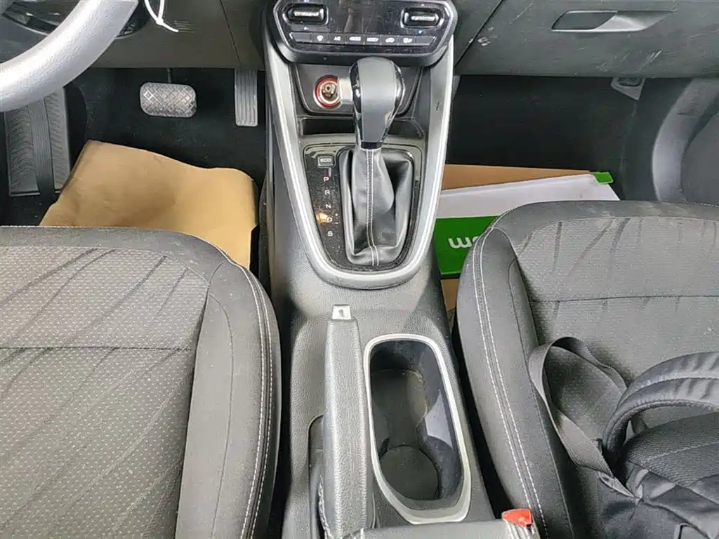 Baojun 510 2019 2019 1.5L CVT Joy Edition China VI
