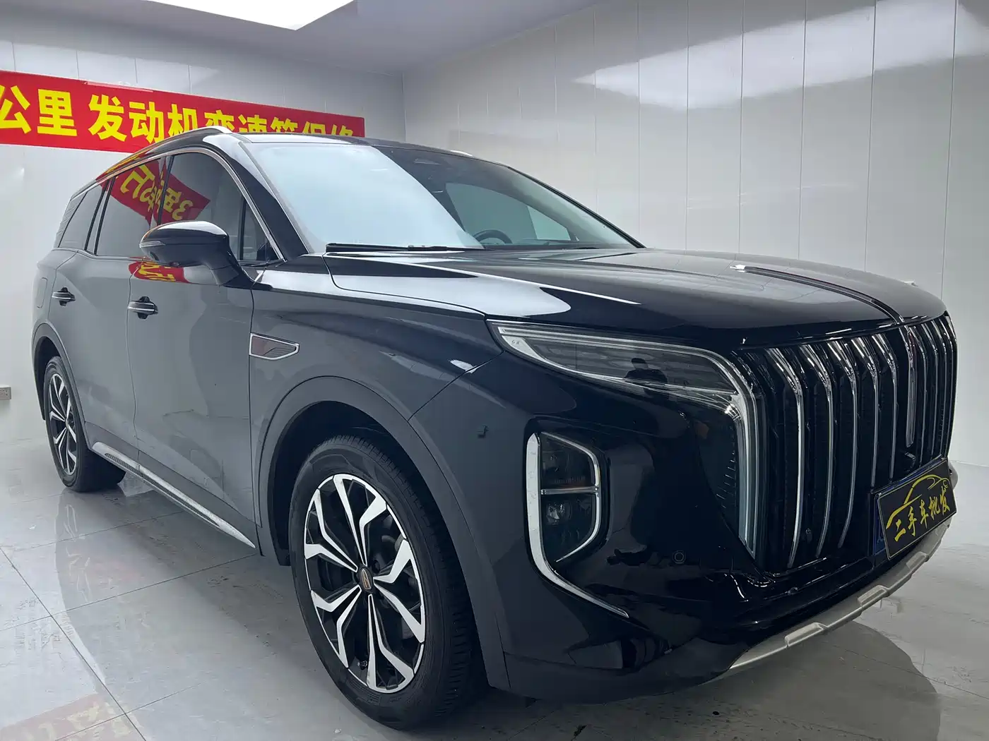 Hongqi HS7, 2023 год
