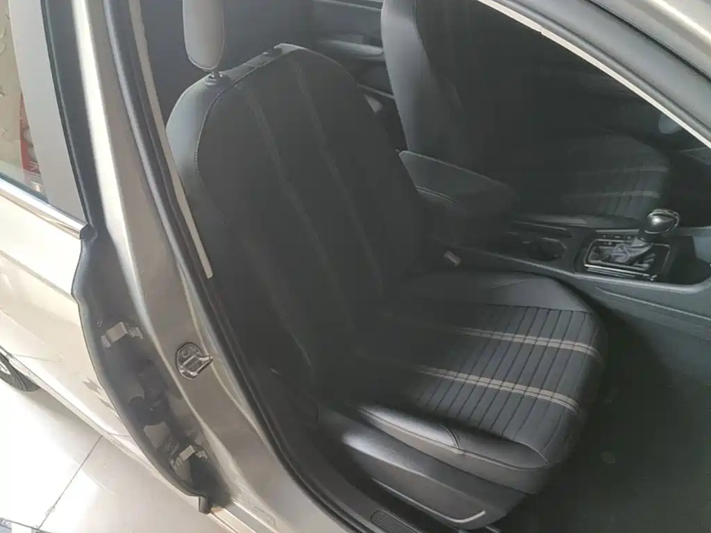 Volkswagen Lavida, миниатюра 25