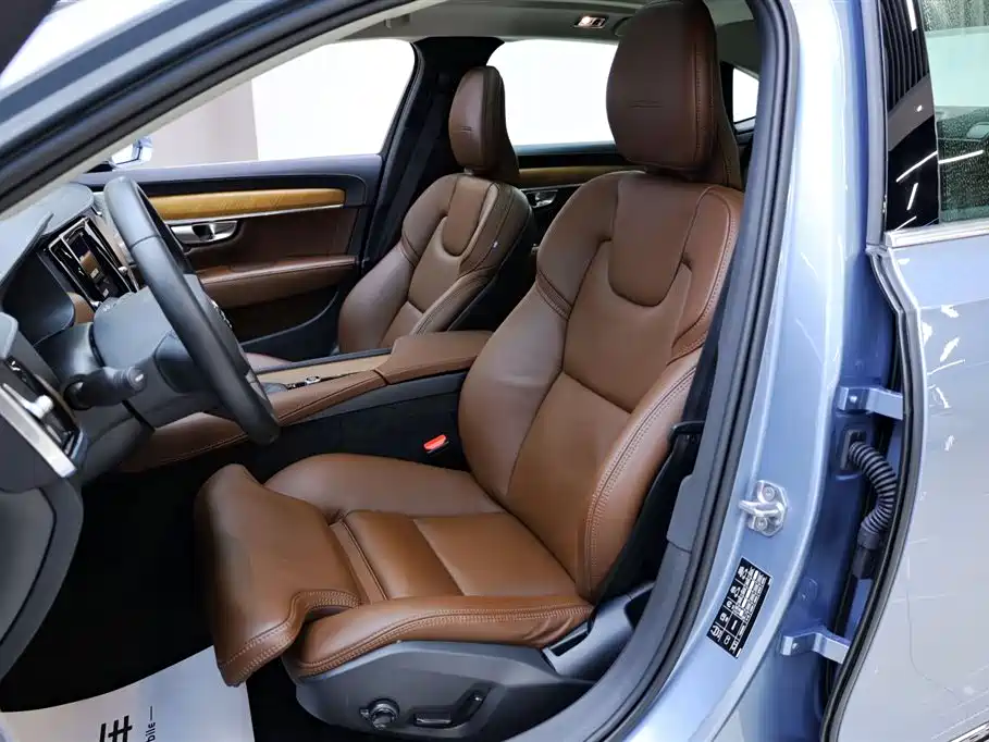 Volvo S90 2020 T5 Elegance Luxury Edition фото 25